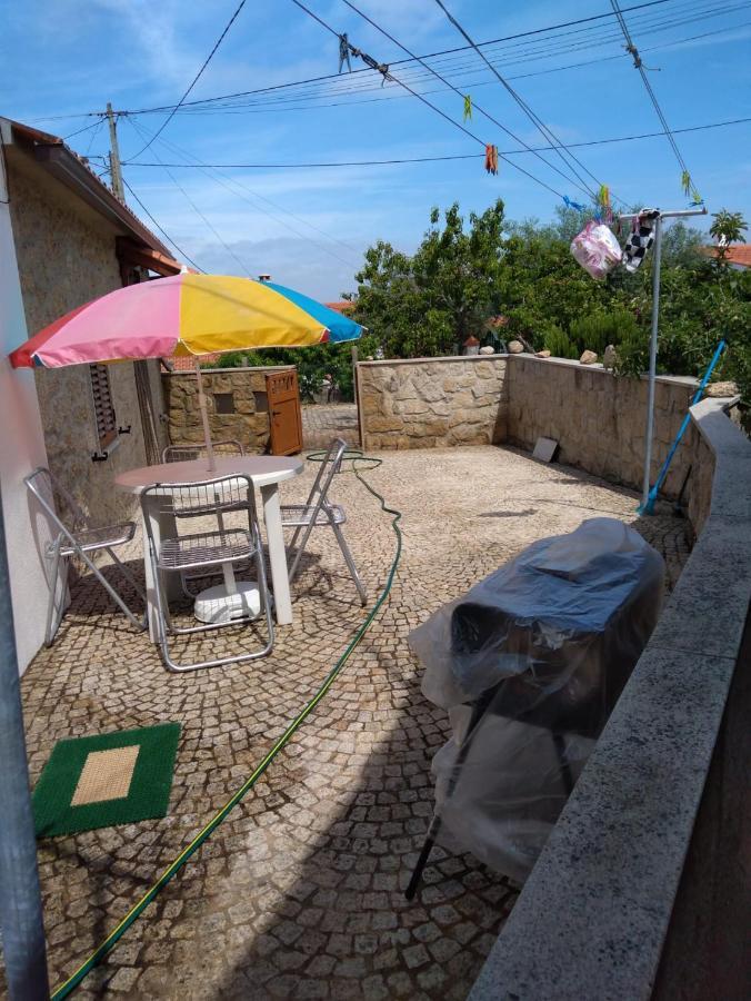 Moradia Familia Escoto Villa Monsanto Eksteriør bilde